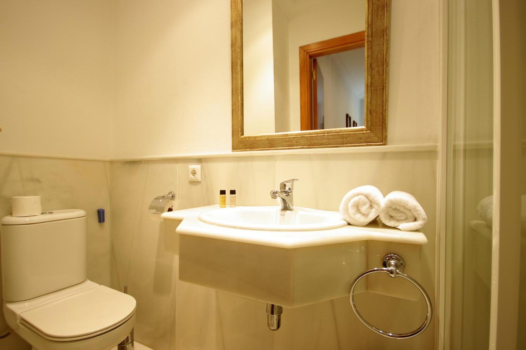 Livingtarifa Apartamento El Puerto Luaran gambar