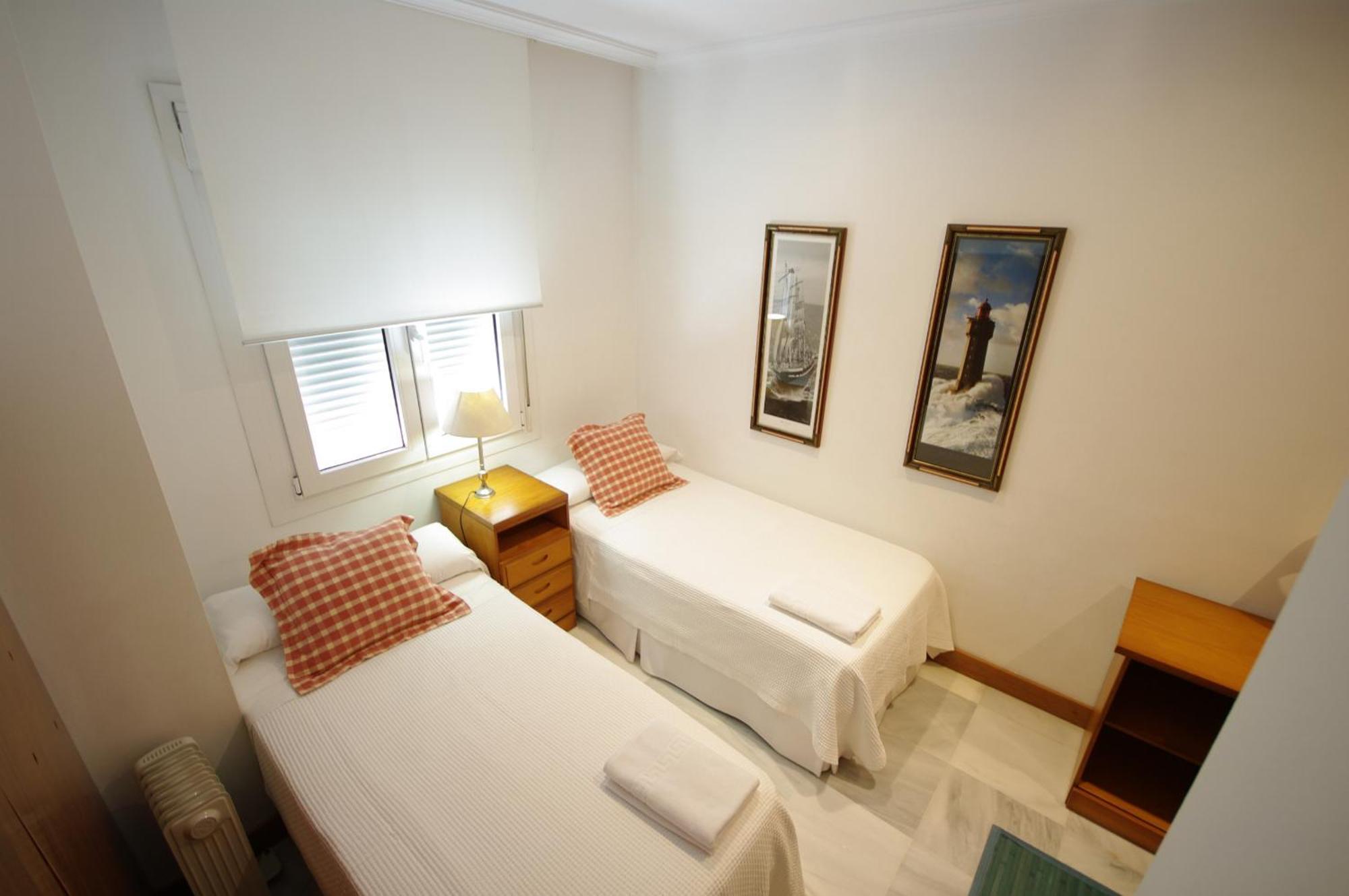 Livingtarifa Apartamento El Puerto Luaran gambar
