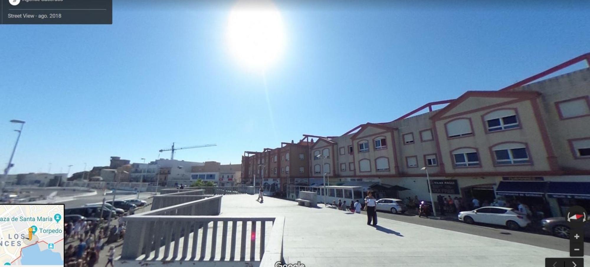 Livingtarifa Apartamento El Puerto Luaran gambar